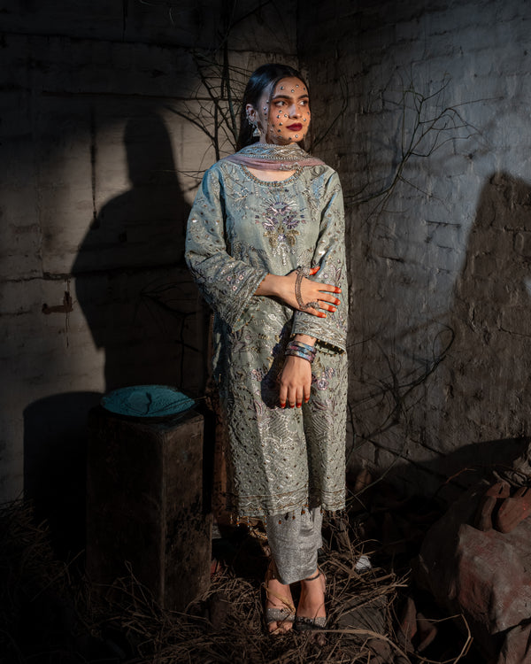 TAMANA E KHAM